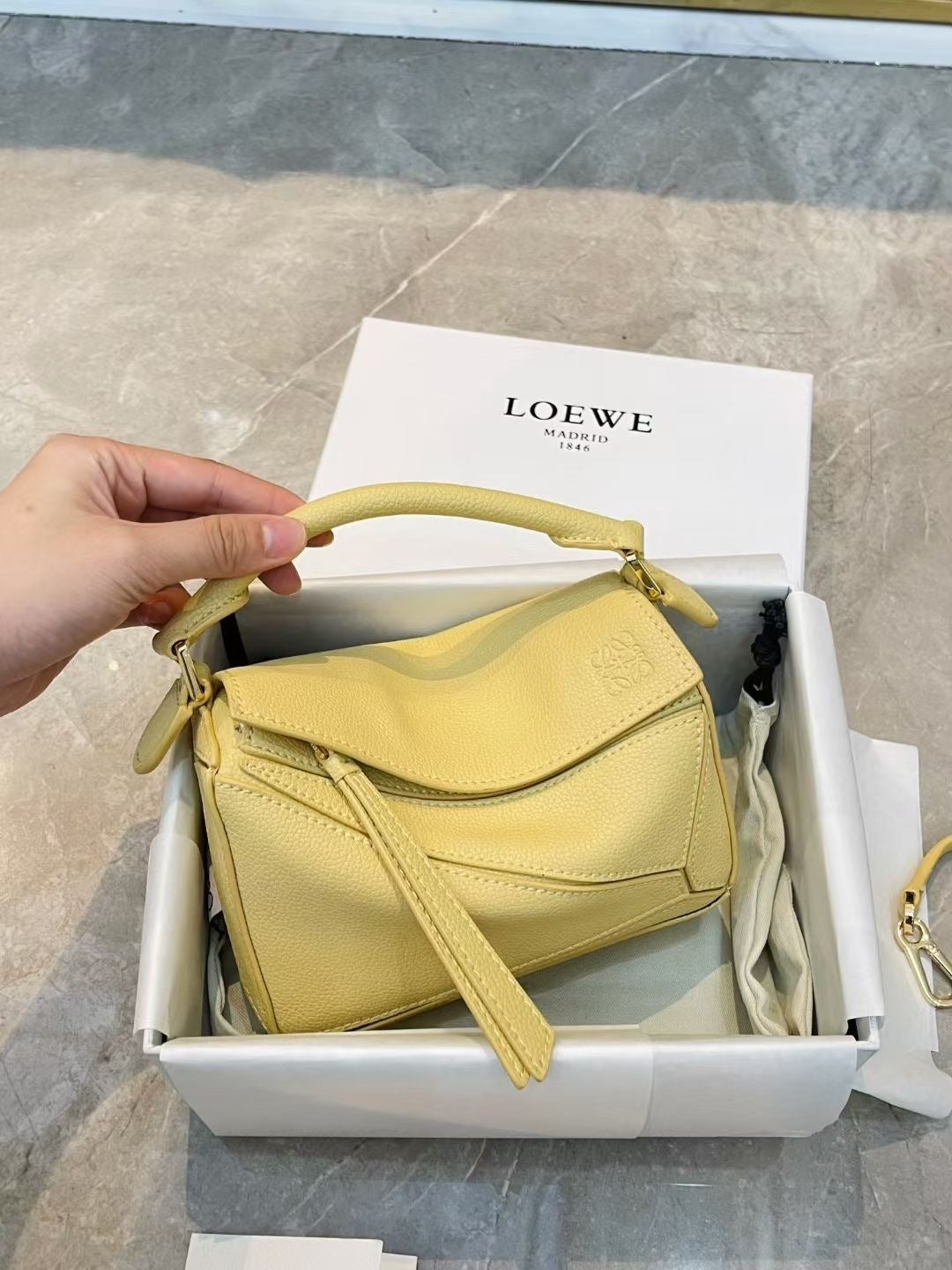 LOEWE