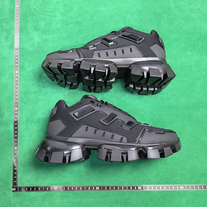Prada - Cloudburst Thunder