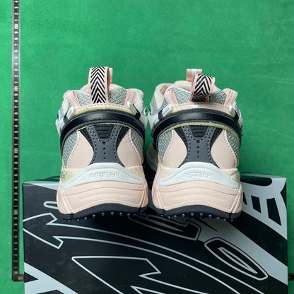 OffWhite - Be Right Back