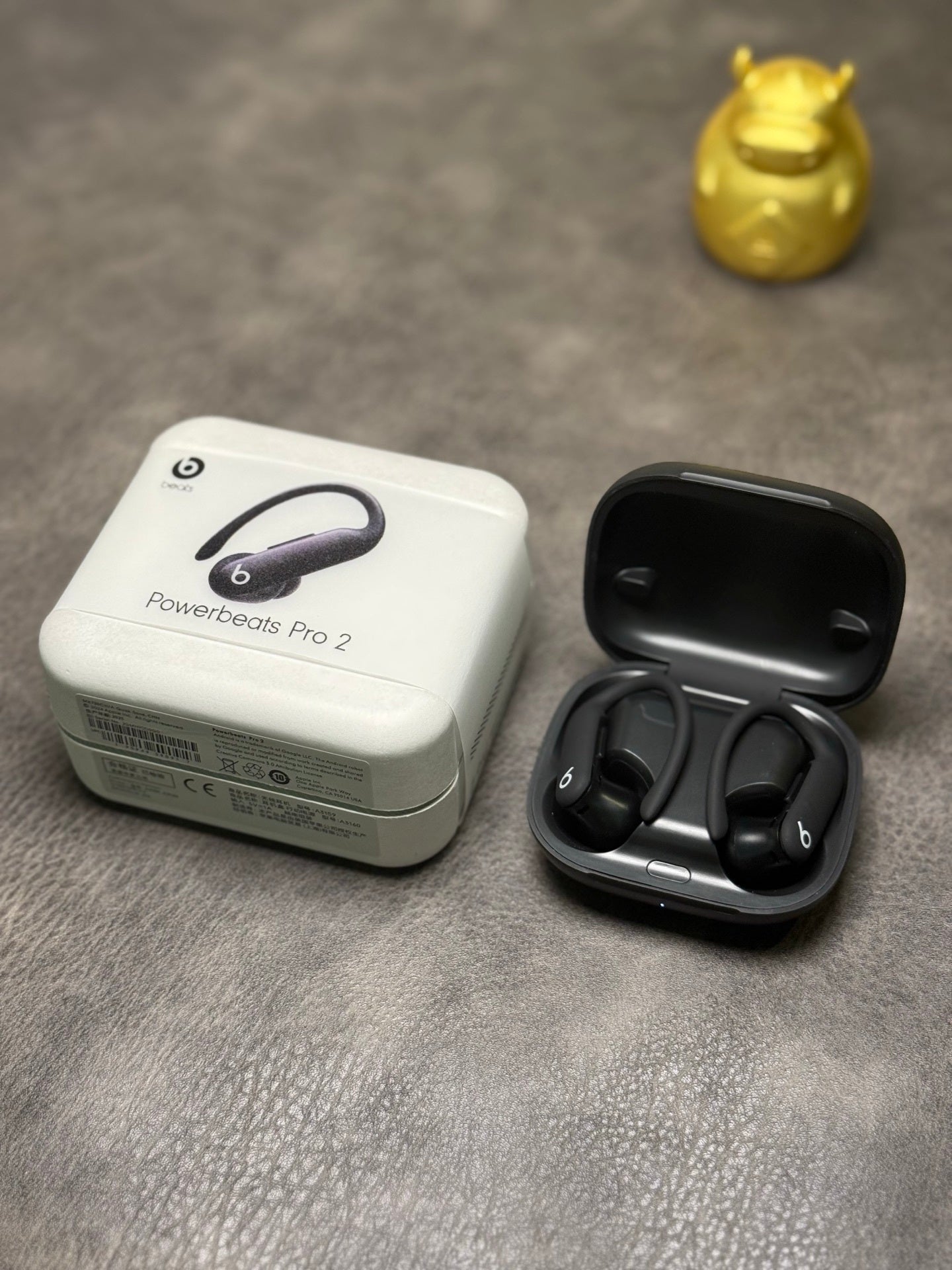 Beats Powerbeats pro 2 earbuds