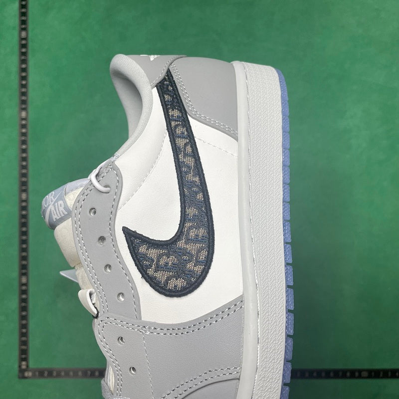 Air Jordan 1