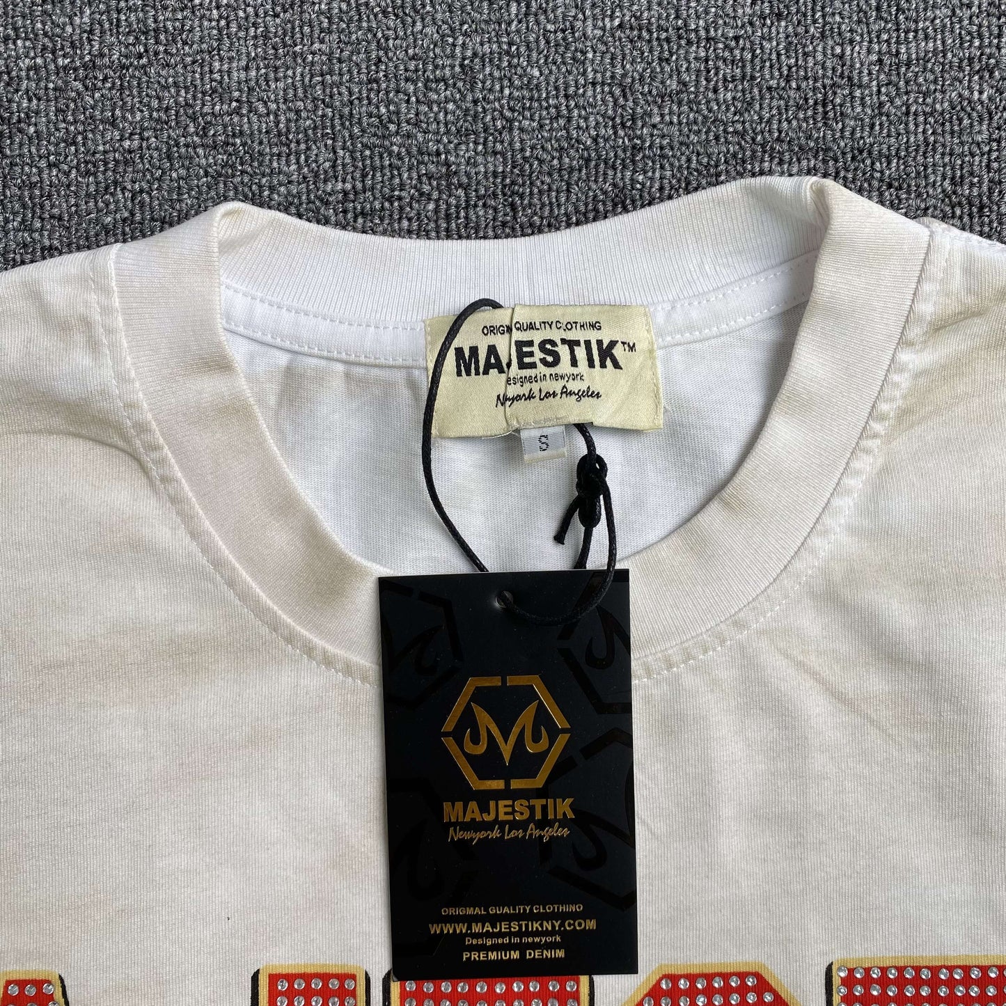 MAJESTIK