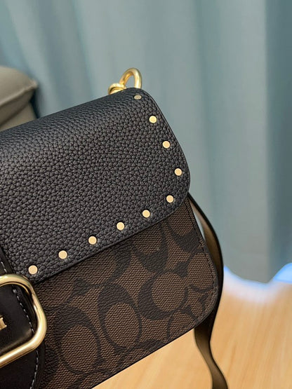 Coach