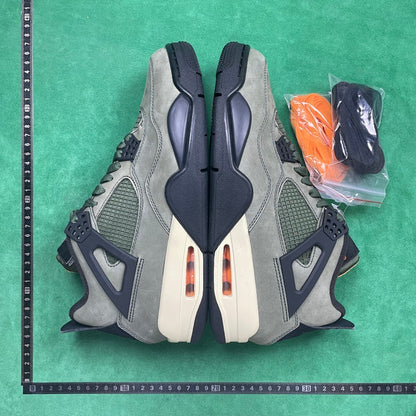 Air Jordan 4 Retro