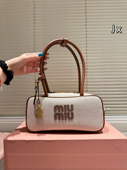 MiuMiu