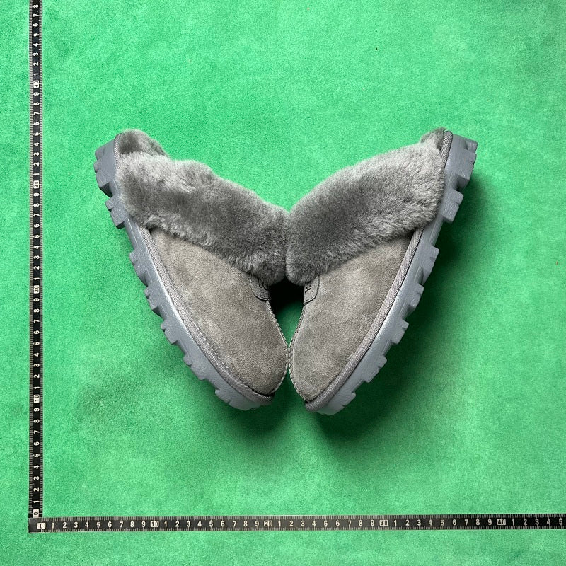 UGG