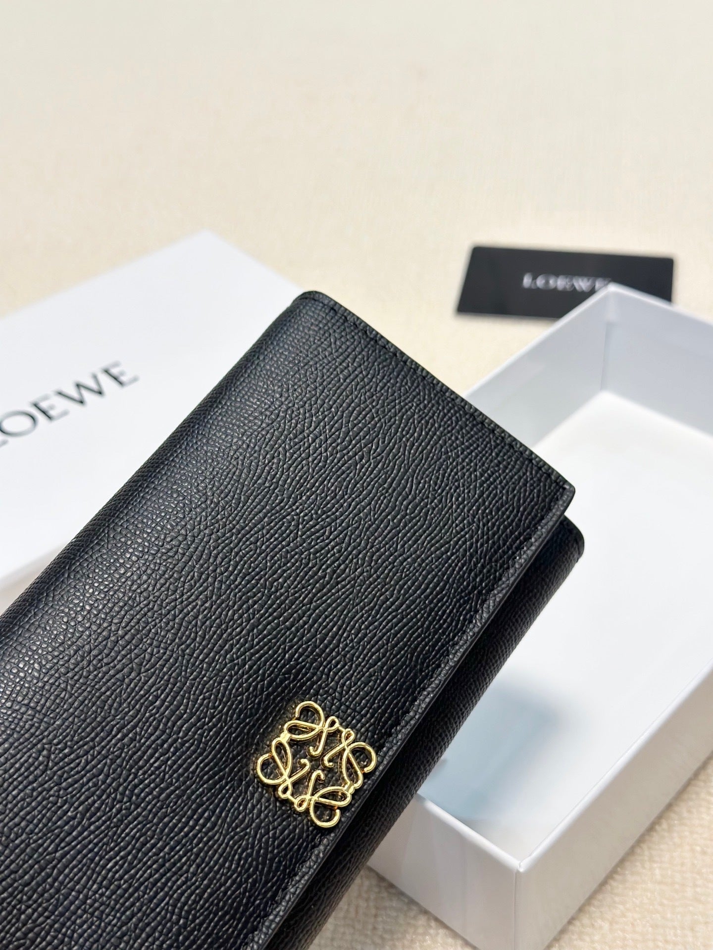 LOEWE