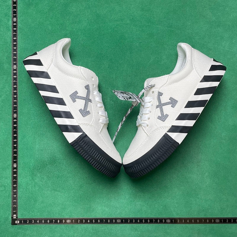 OffWhite - Gym Shoes Lovers