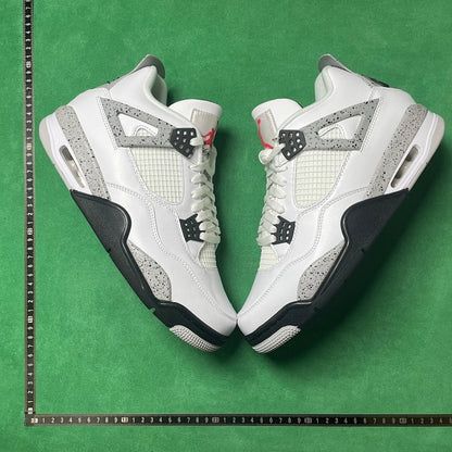 Air Jordan 4 Retro OG