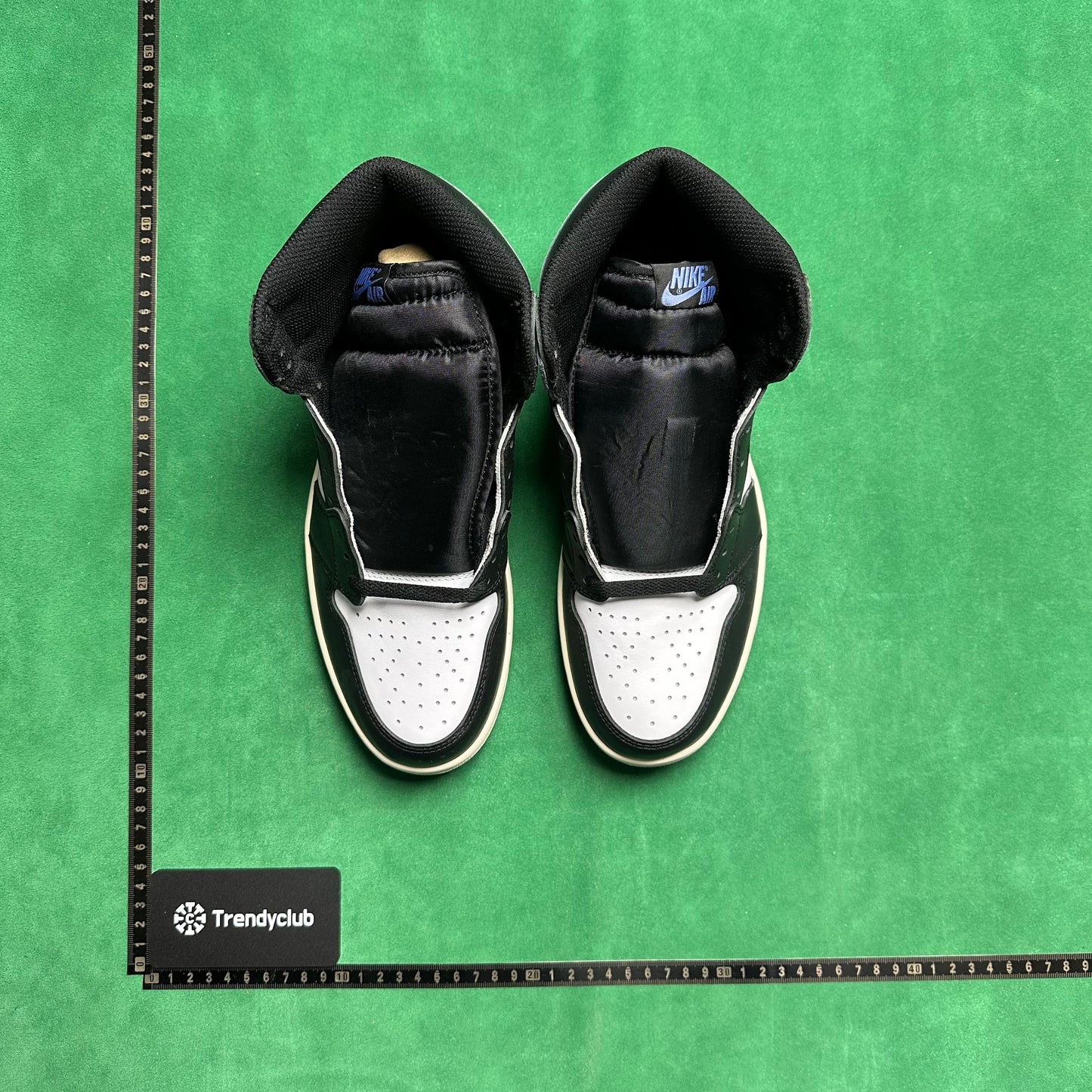 Air Jordan 1