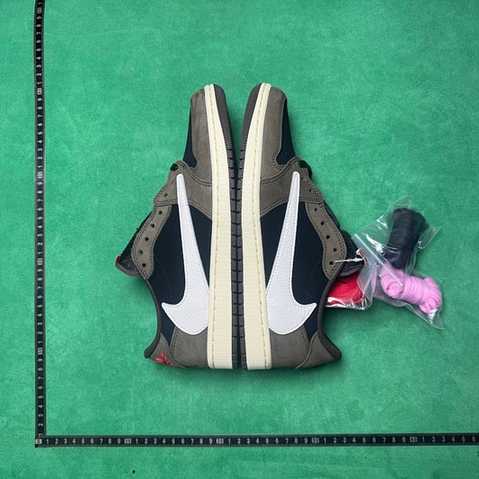 Air Jordan 1