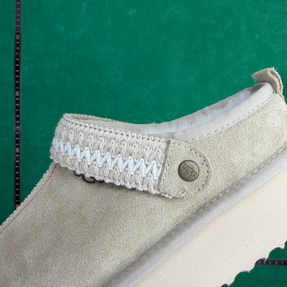 UGG