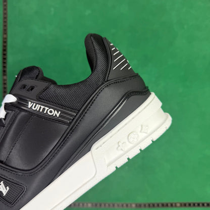 Louis Vuitton  - TT Trainer