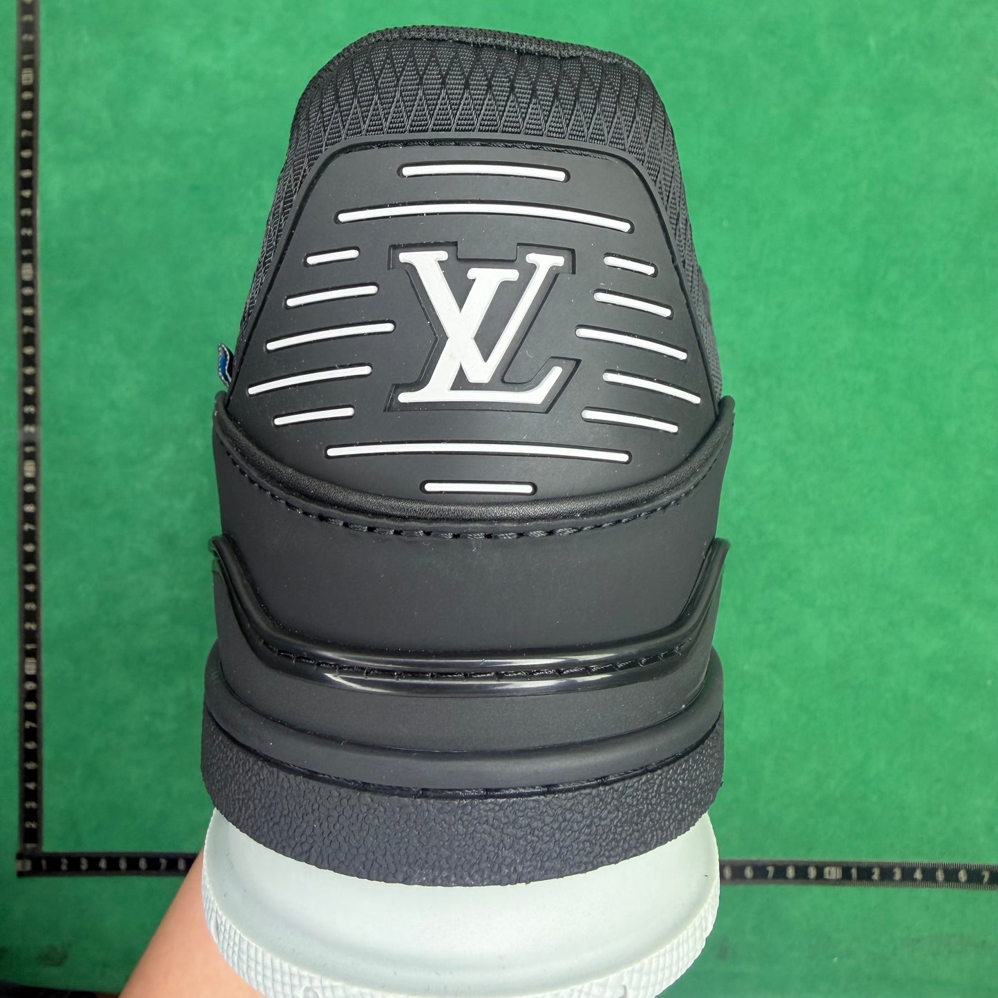 Louis Vuitton  - TT Trainer