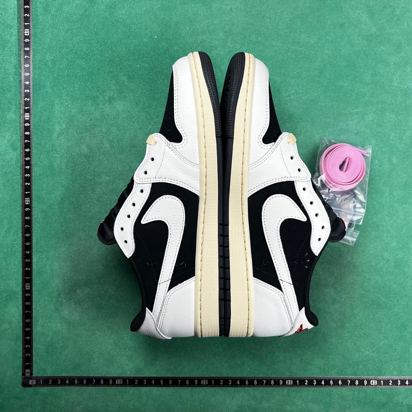 Air Jordan 1