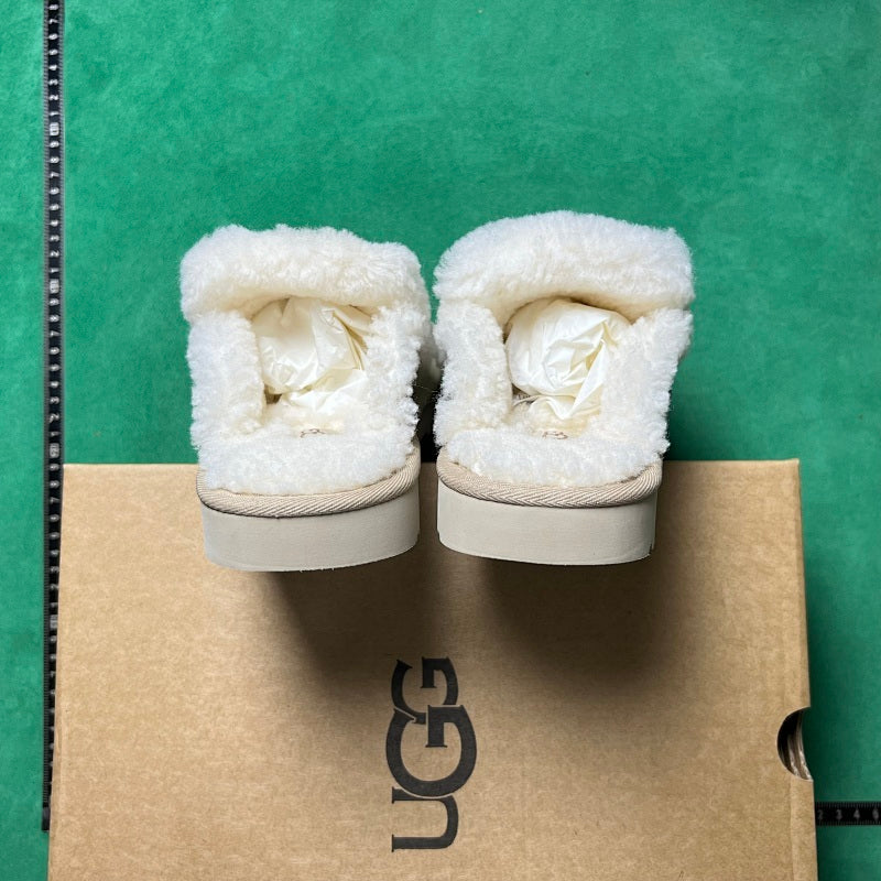 UGG