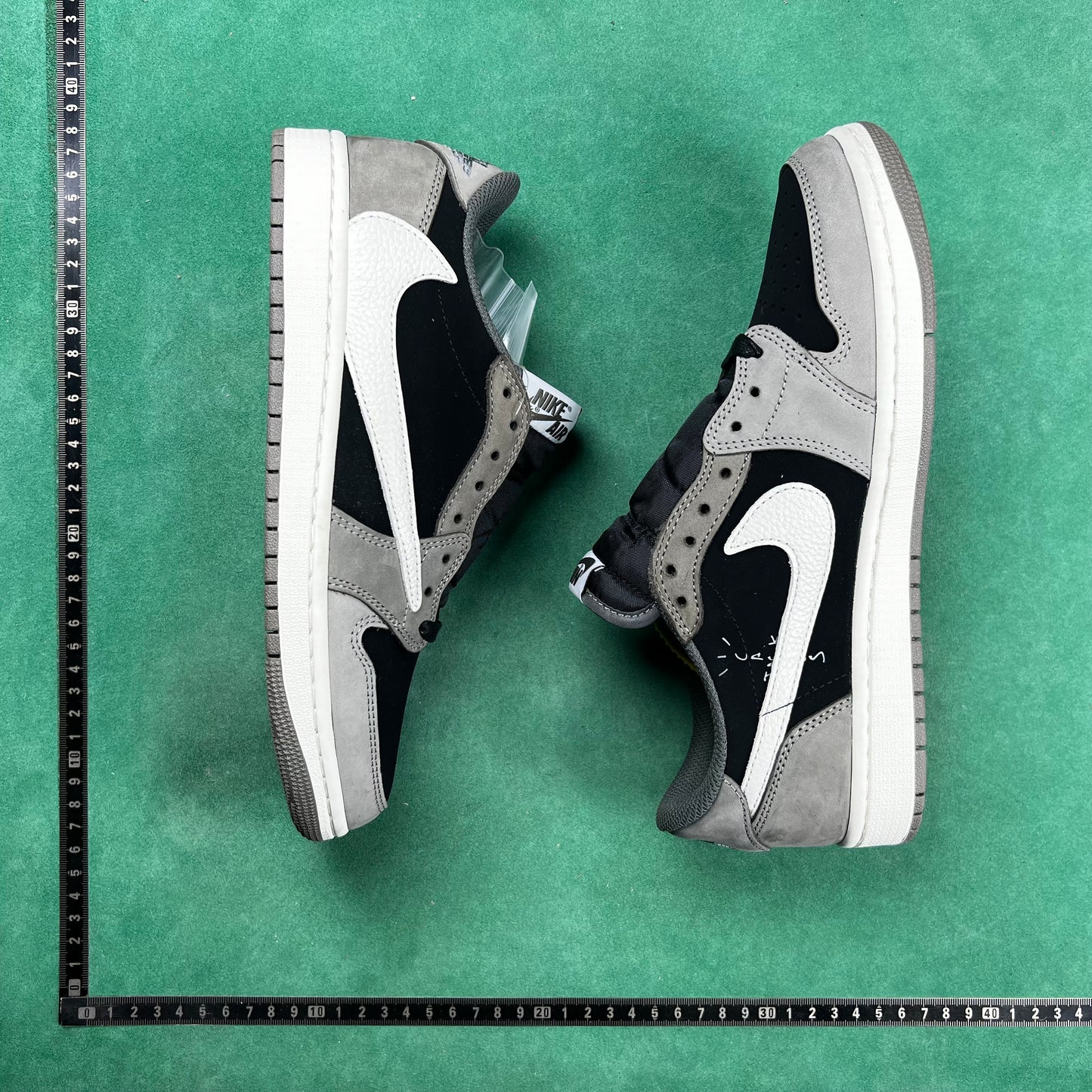 Air Jordan 1