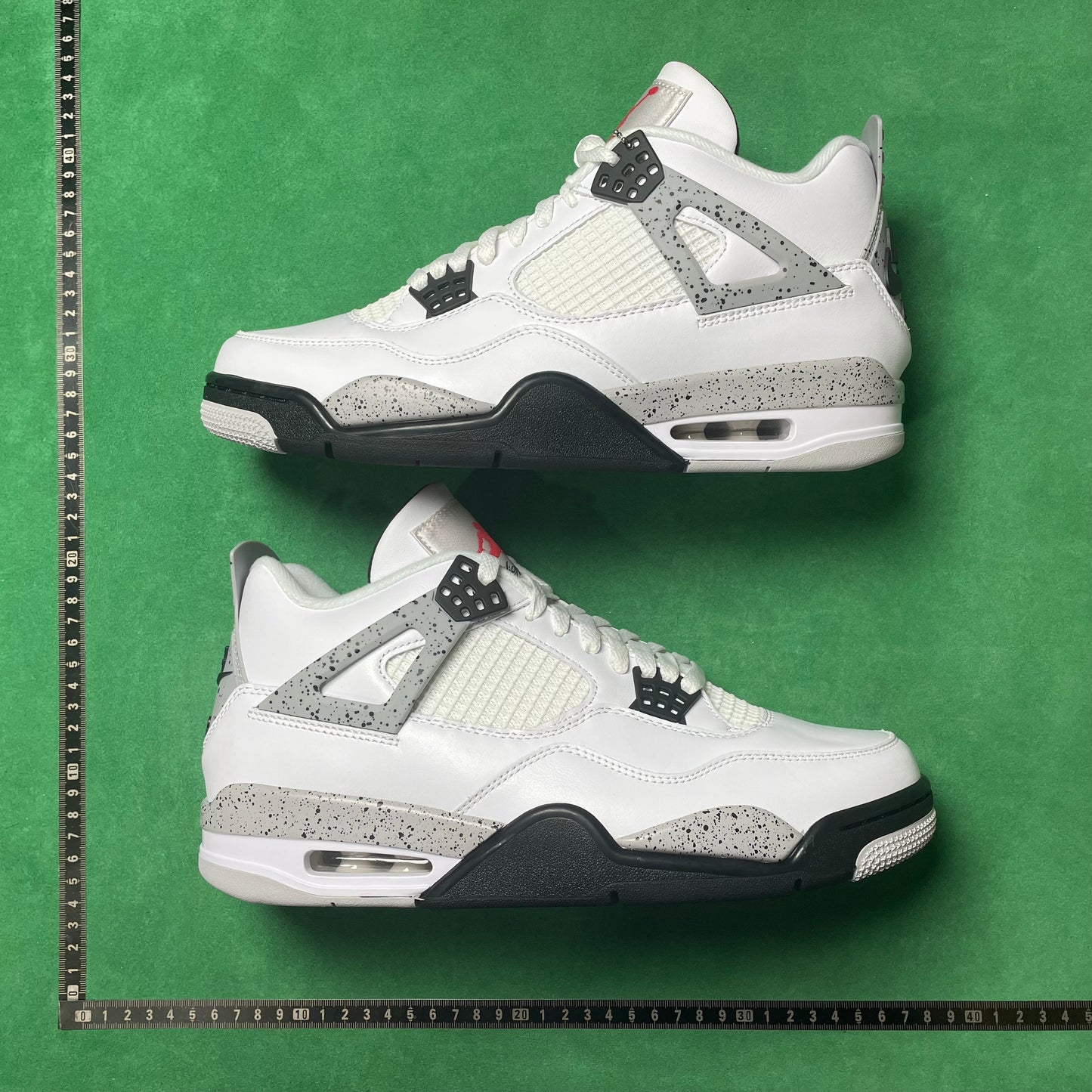 Air Jordan 4 Retro OG