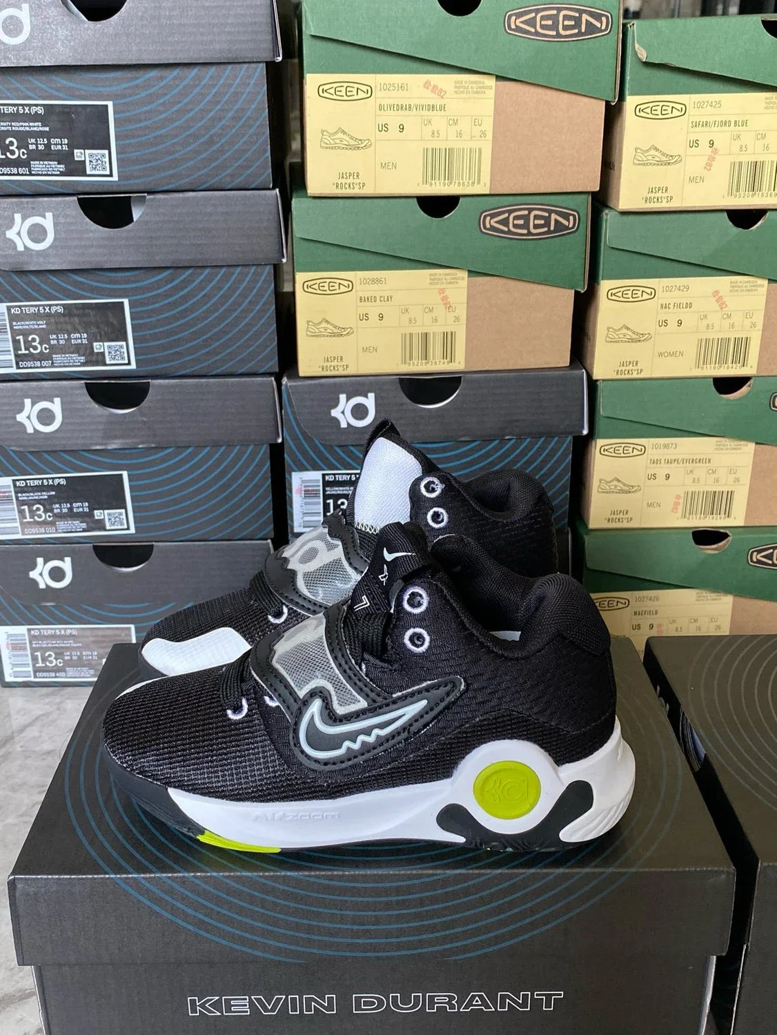 （28-39）N克KD Trey 5X魔术贴系带实战儿童篮球鞋运动鞋新款童鞋A221 收藏