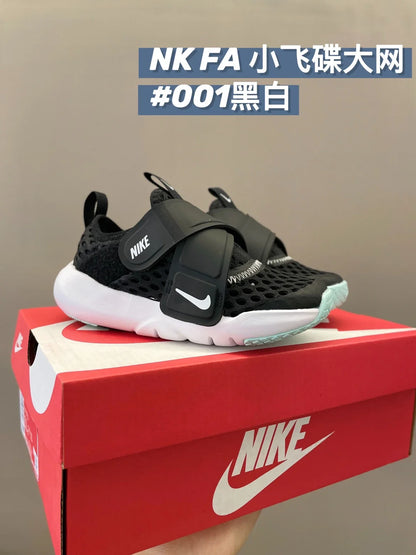 小飞碟大网眼魔术贴儿童运动鞋夏季新款童鞋807 收藏
